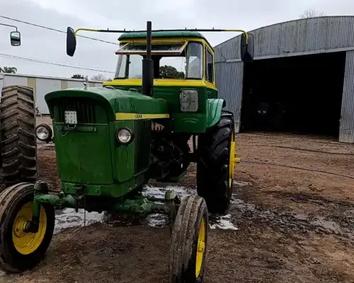 John Deere 3420