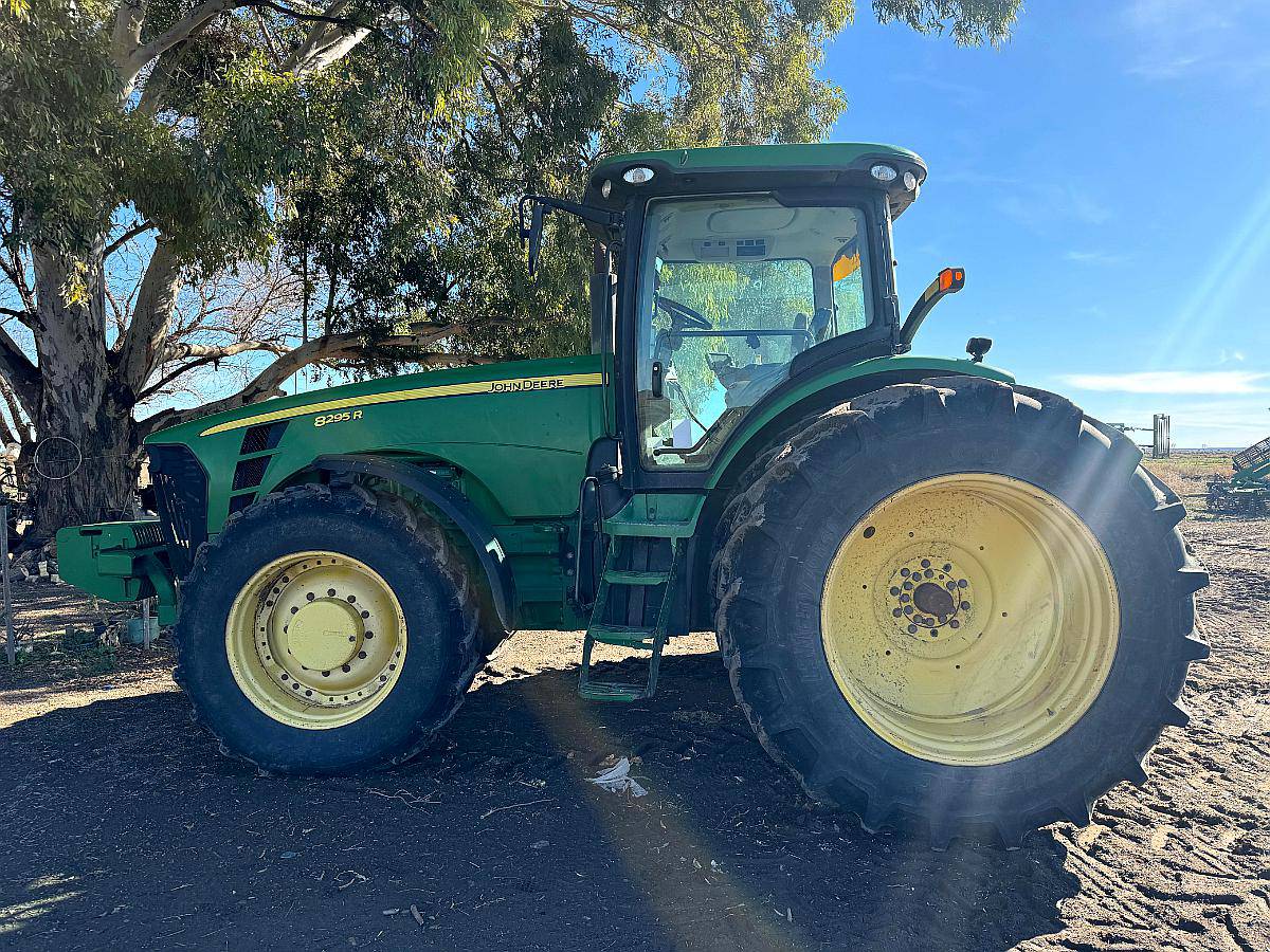 John Deere 8295R