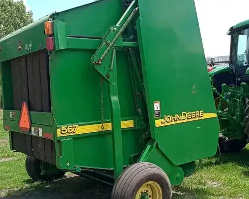 John Deere 567